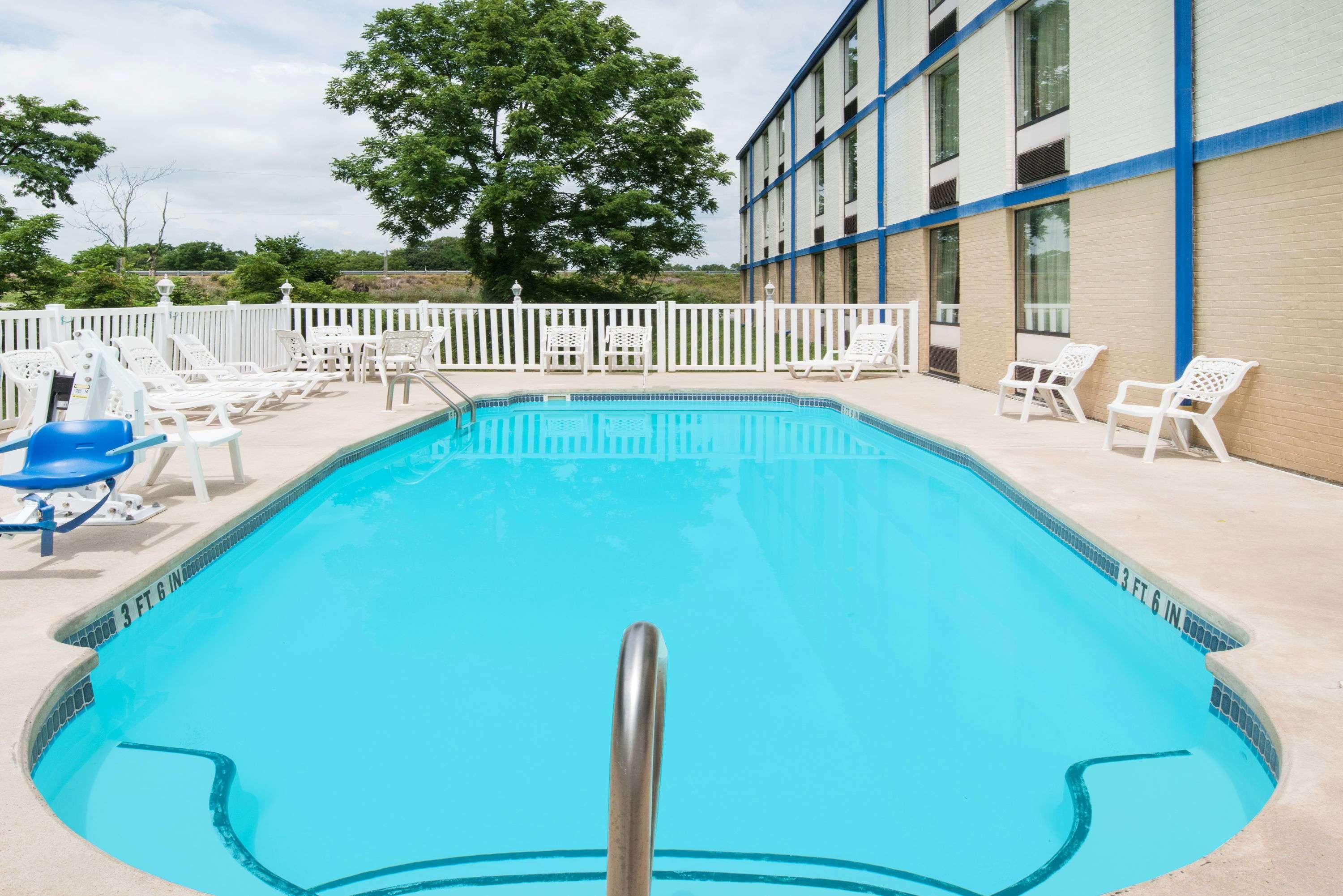 Days Inn By Wyndham Chambersburg Exteriér fotografie